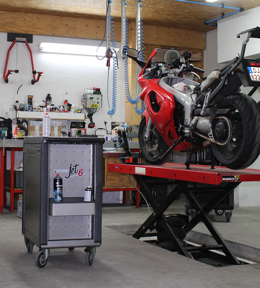 Atelier répération toutes marques de moto garage chemillé