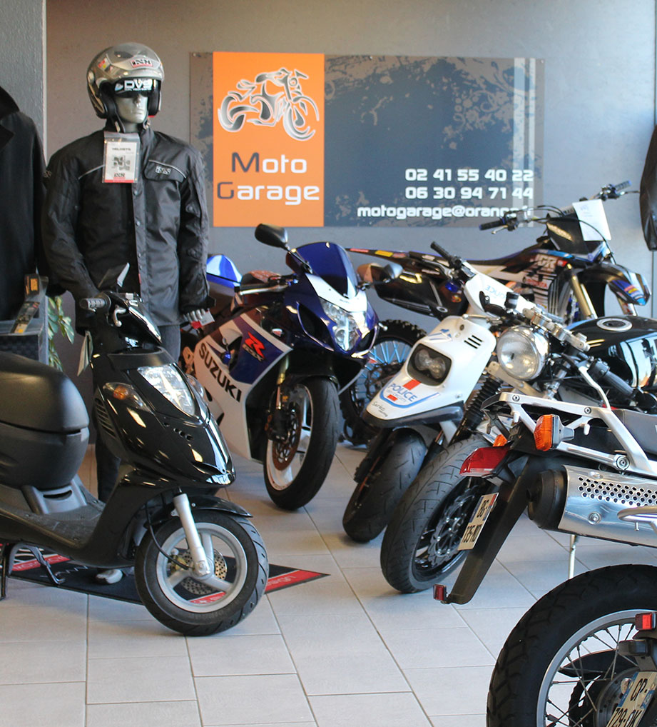 showroom de vente de véhicules deux roues neufs et d'occasions à Moto Garage